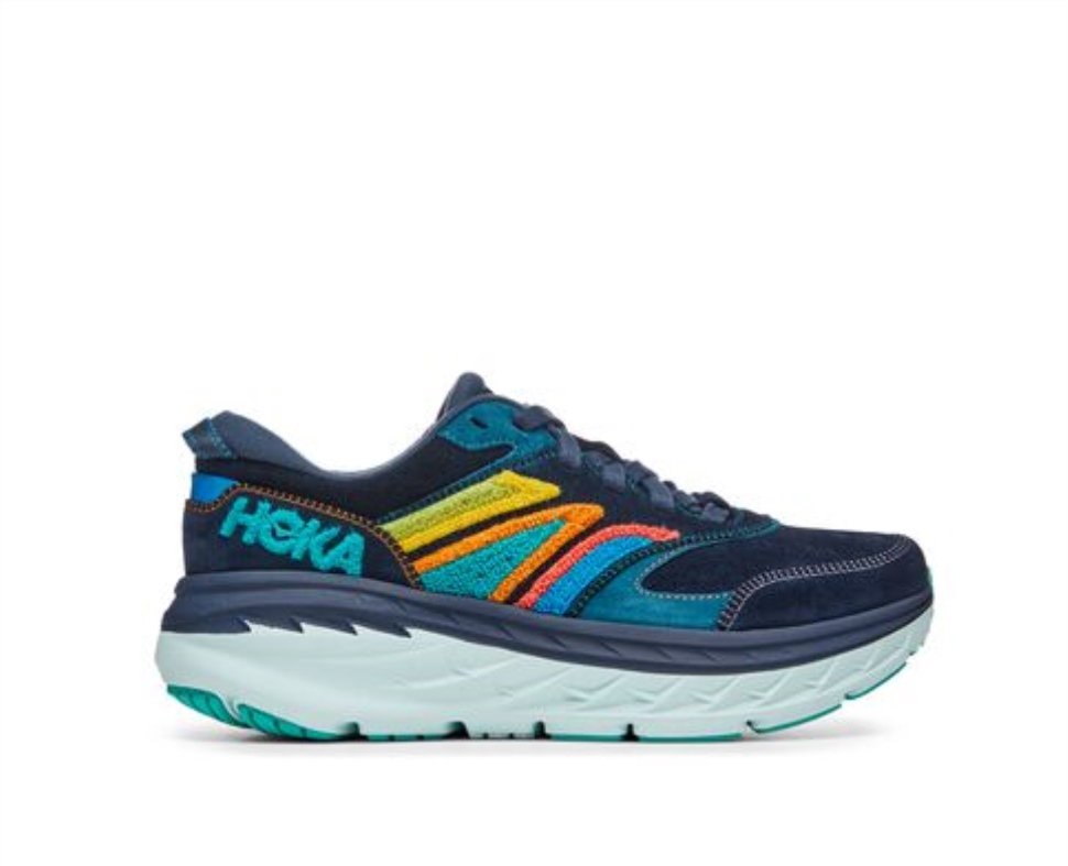 Bondi L Broderie Hoka Spatiul Cosmic Atlantis